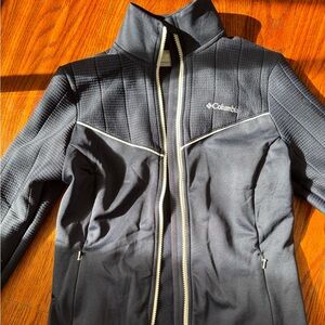 Navy and white Columbia zip up jacket / Size S